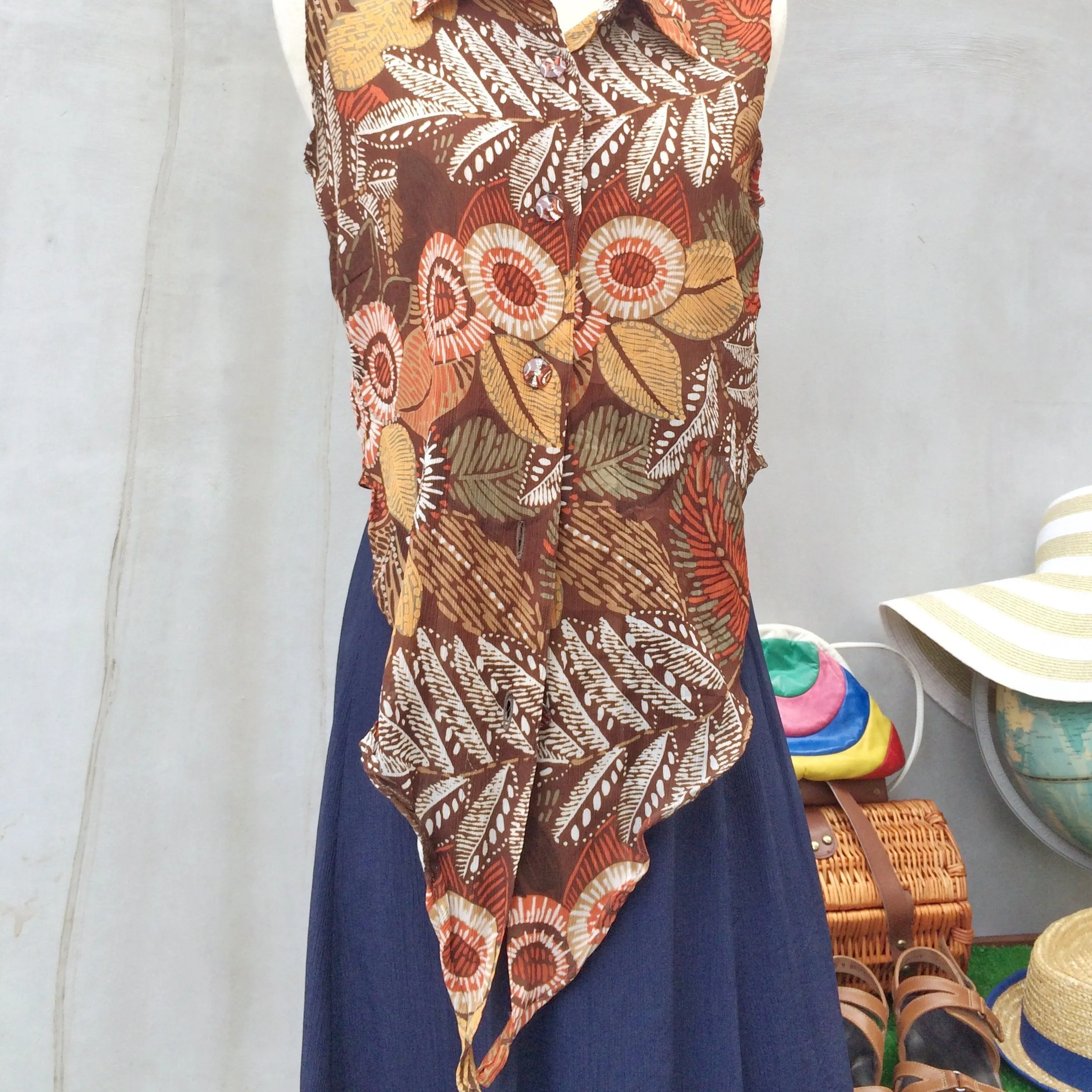 SALE! | Brownie Points | Vintage 1980s tie-front Brown sleeveless blouse
